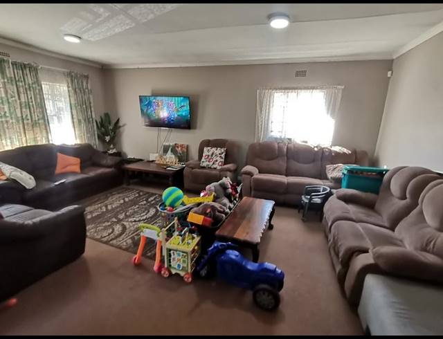3 BEDROOM HOUSE FOR SALE IN VAALPARK